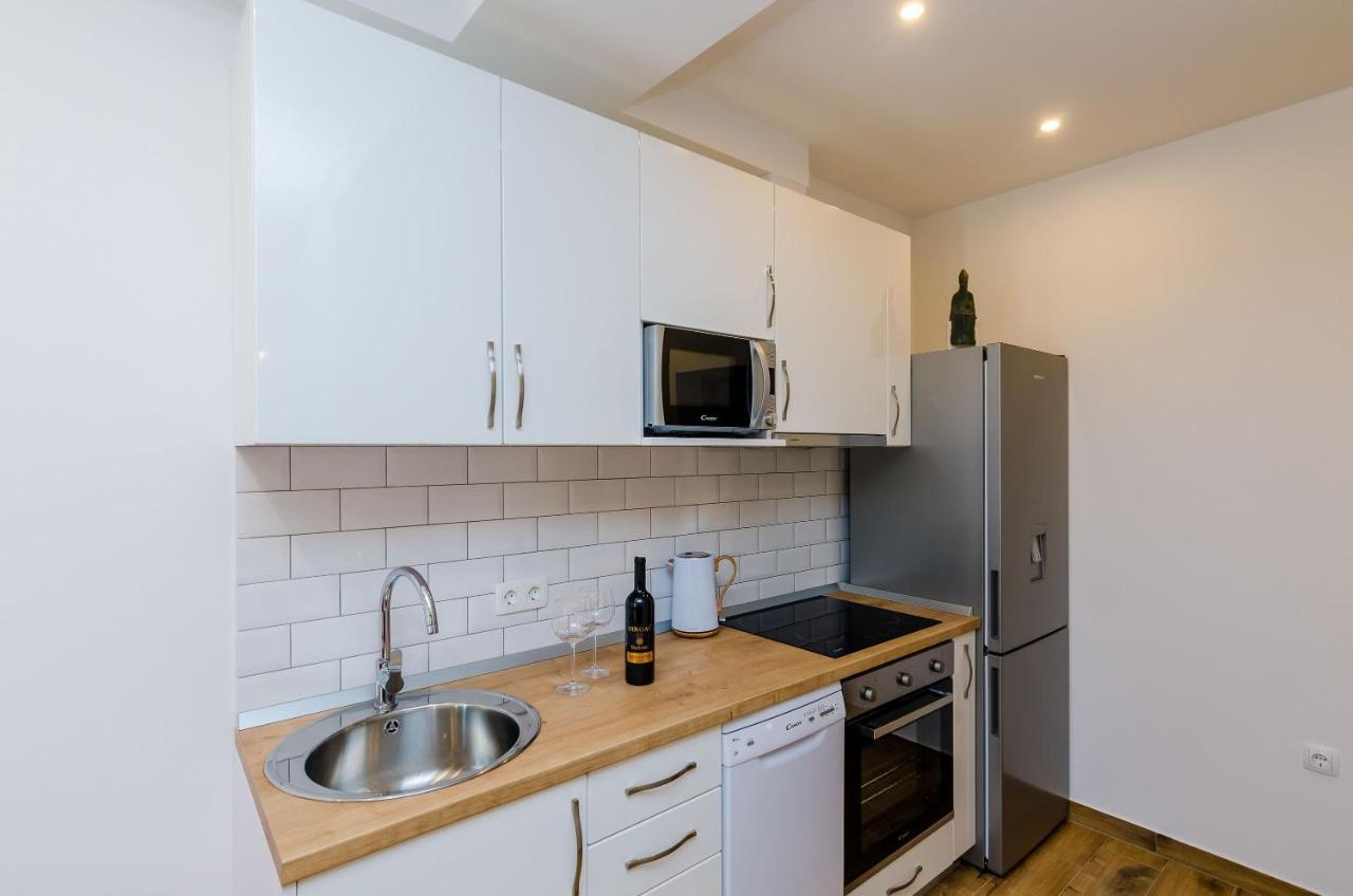 Mokošica Apartment Moon River מראה חיצוני תמונה