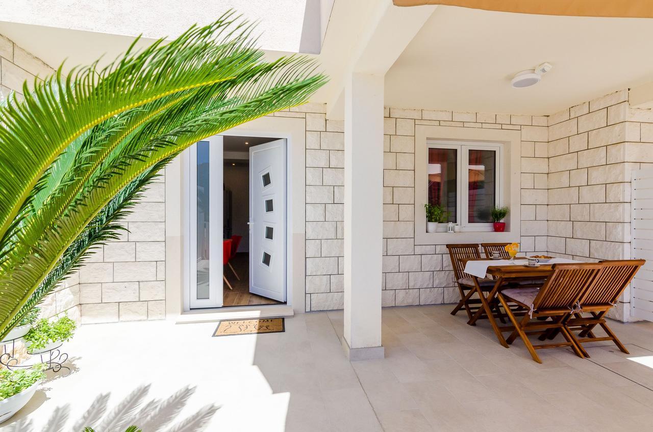 Mokošica Apartment Moon River מראה חיצוני תמונה